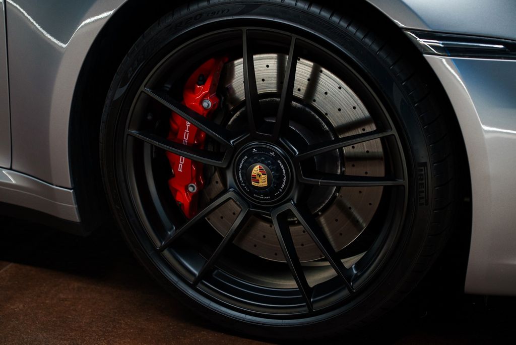 Porsche 992 2022