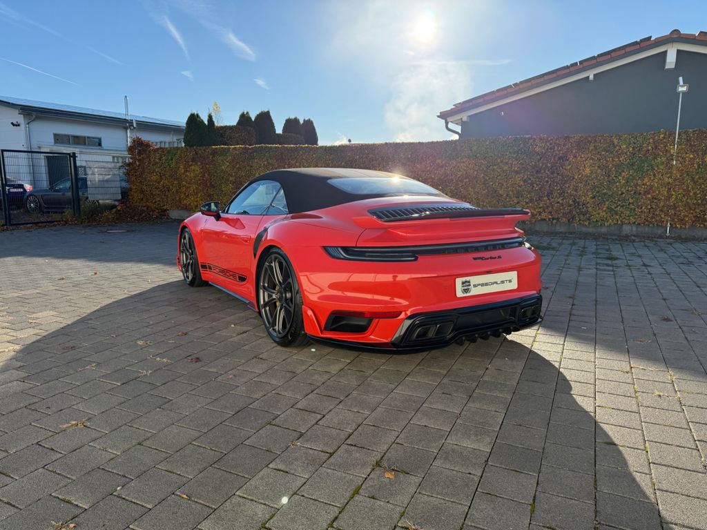 Porsche 992 2021