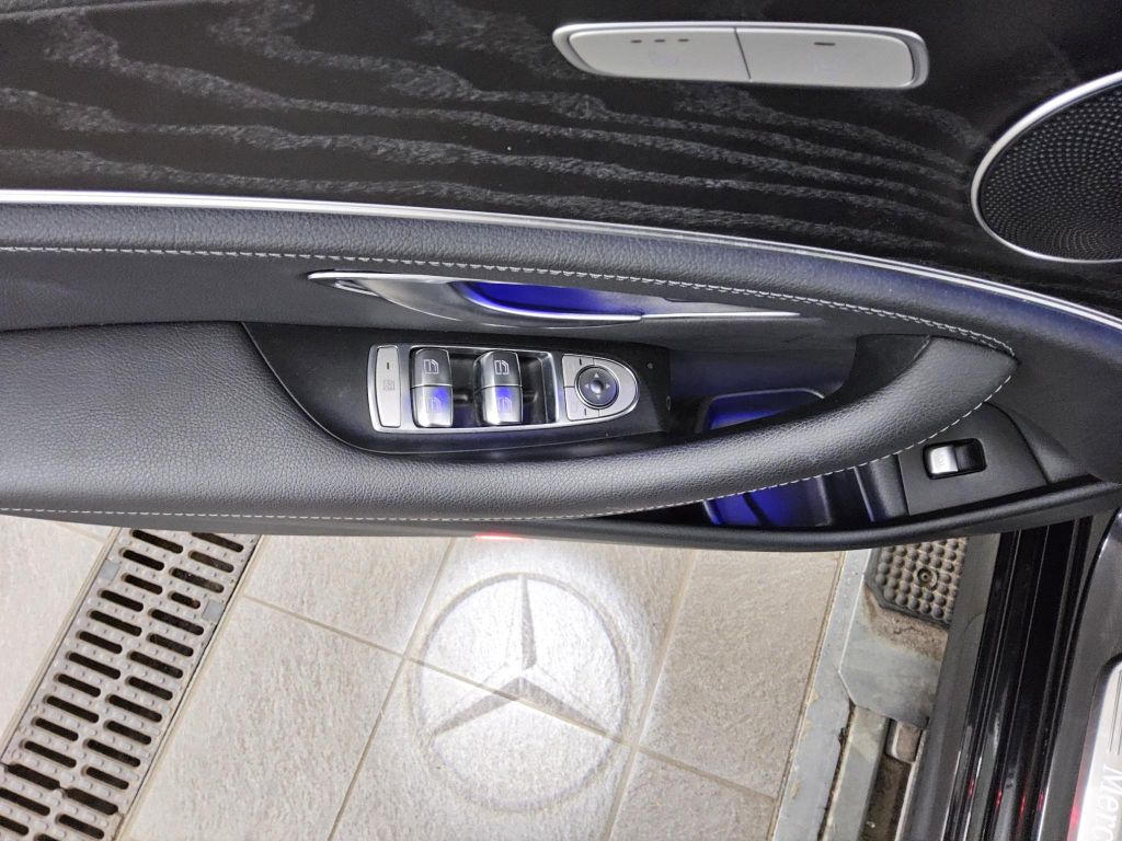 Mercedes-Benz E 300 2020