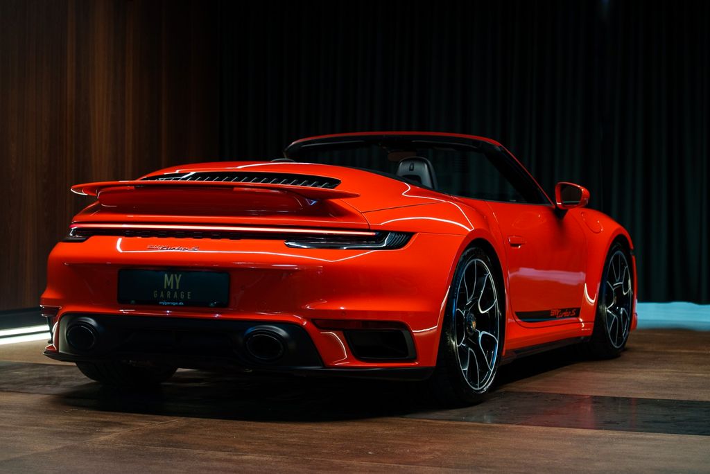 Porsche 992 2020