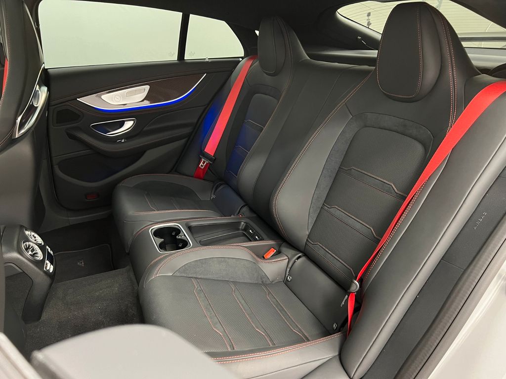 Mercedes-Benz AMG GT S 2023