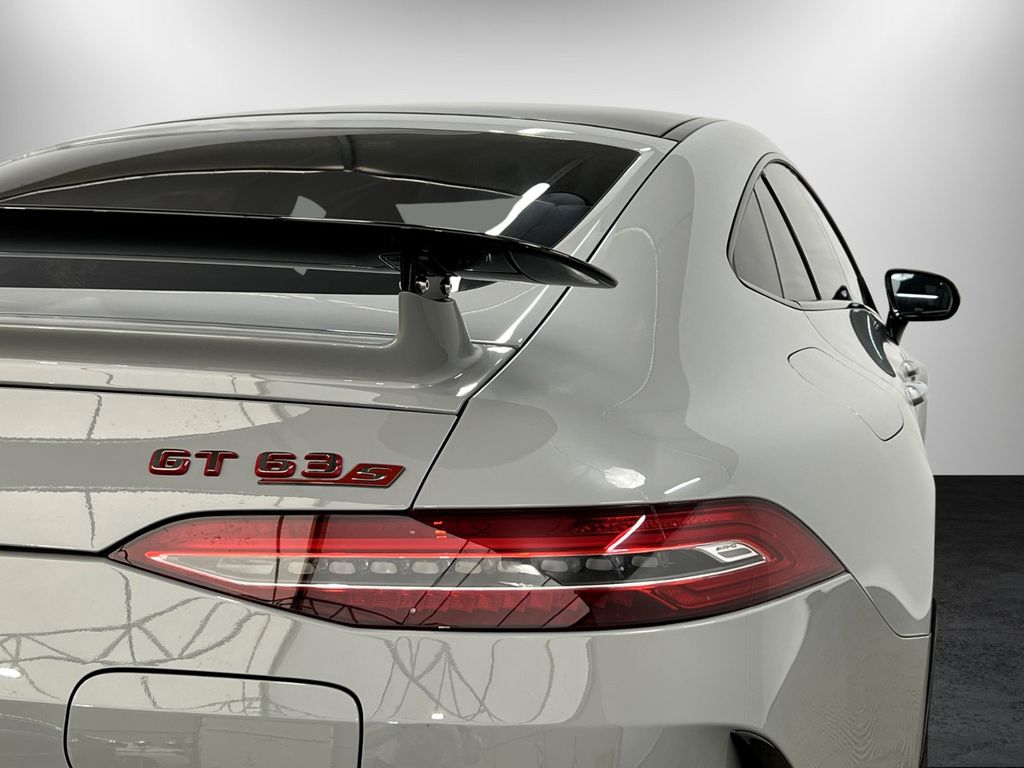 Mercedes-Benz AMG GT S 2023