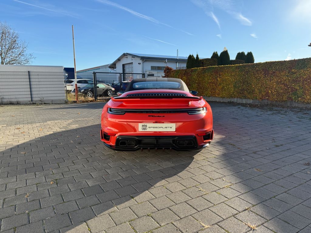 Porsche 992 2021