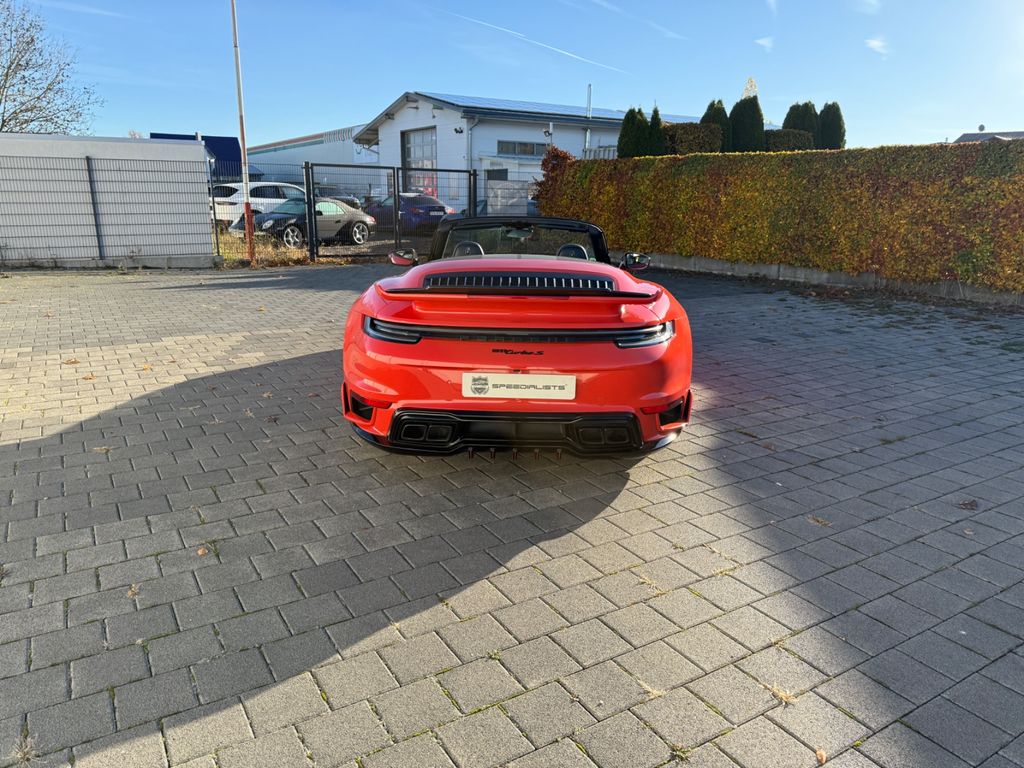 Porsche 992 2021