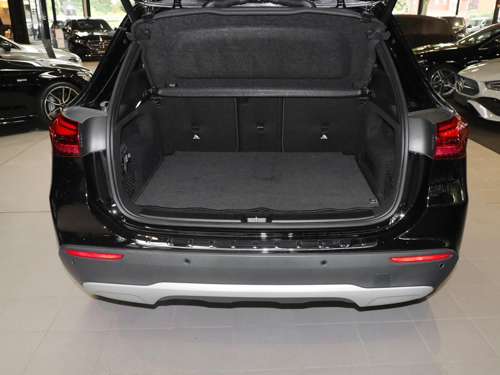 Mercedes-Benz GLA 200 2024