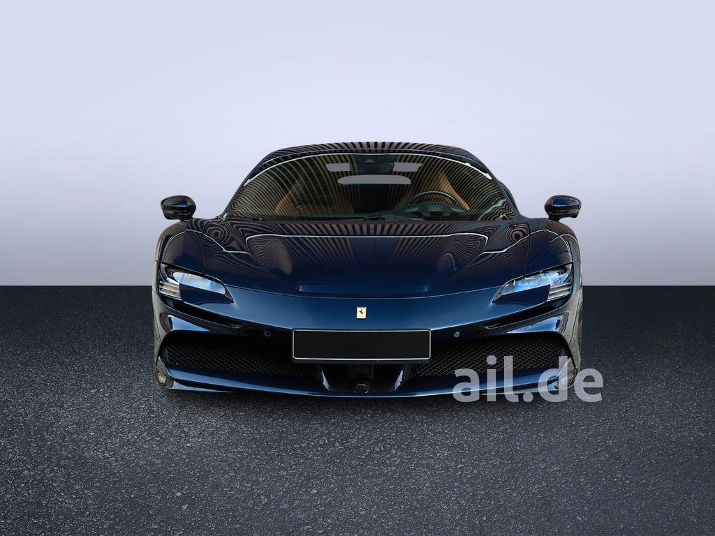 Ferrari SF90 2023