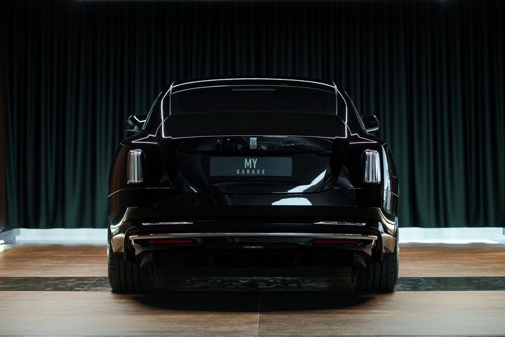 Rolls-Royce Spectre 2025