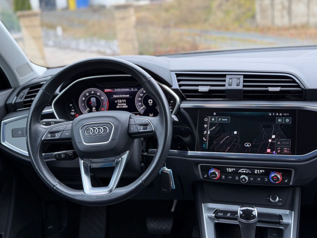 Audi Q3 2021