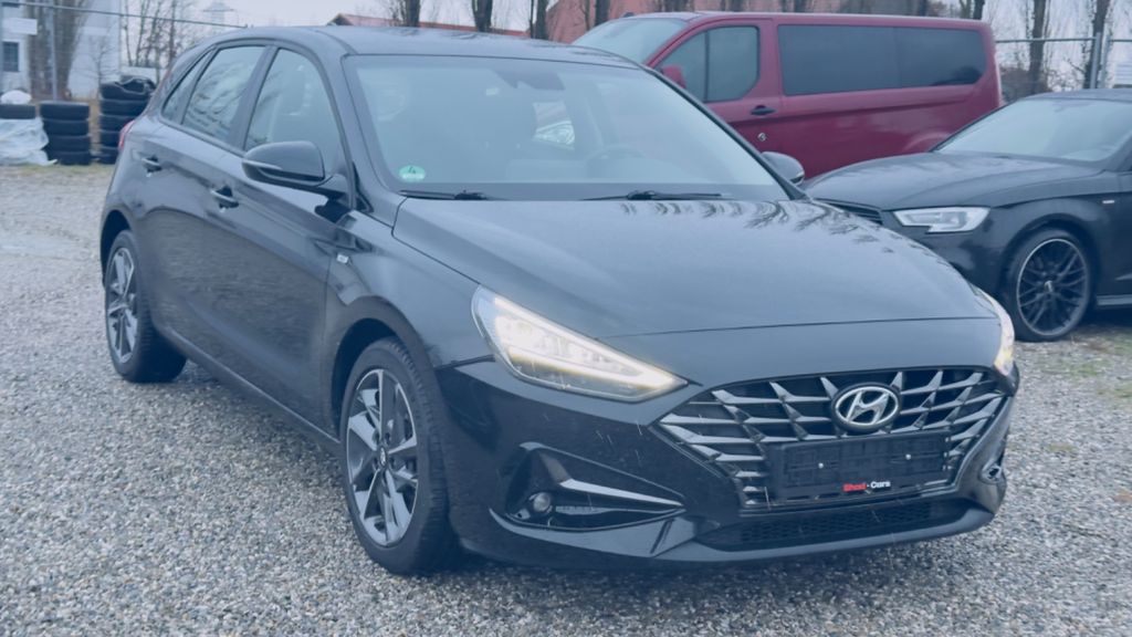 Hyundai i30 2022