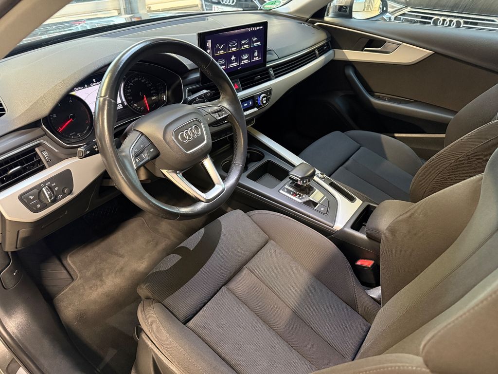 Audi A4 2021