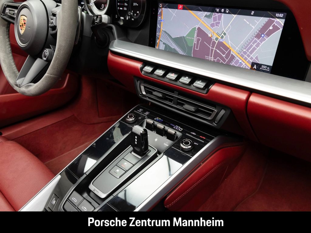 Porsche 992 2020