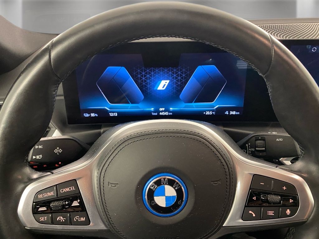 BMW i4 2023