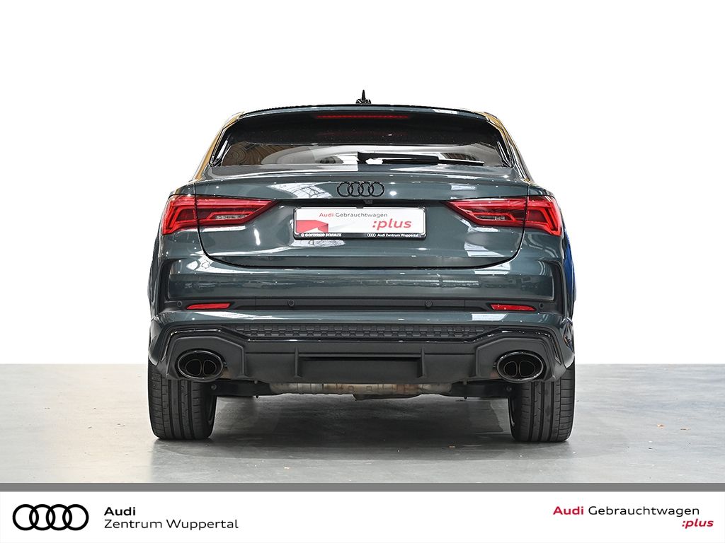Audi RSQ3 2022