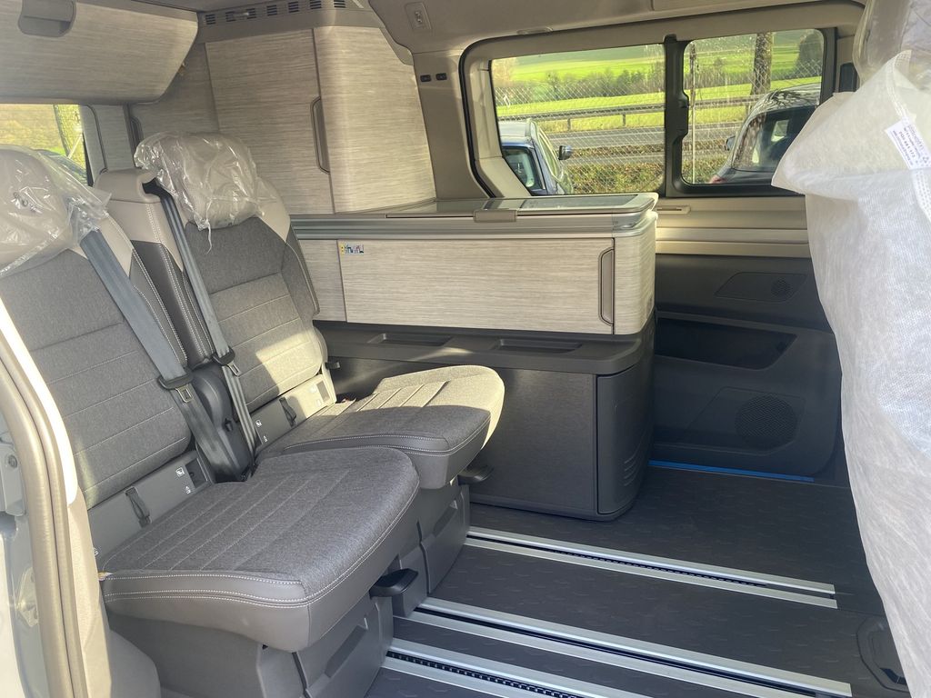 Volkswagen T7 California