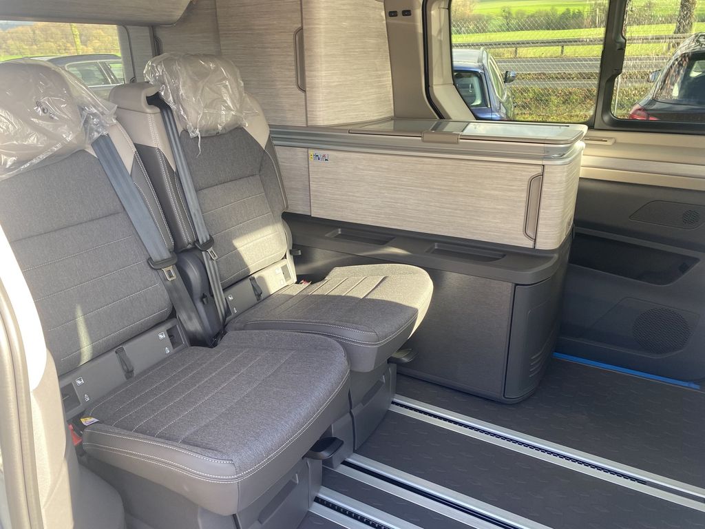 Volkswagen T7 California