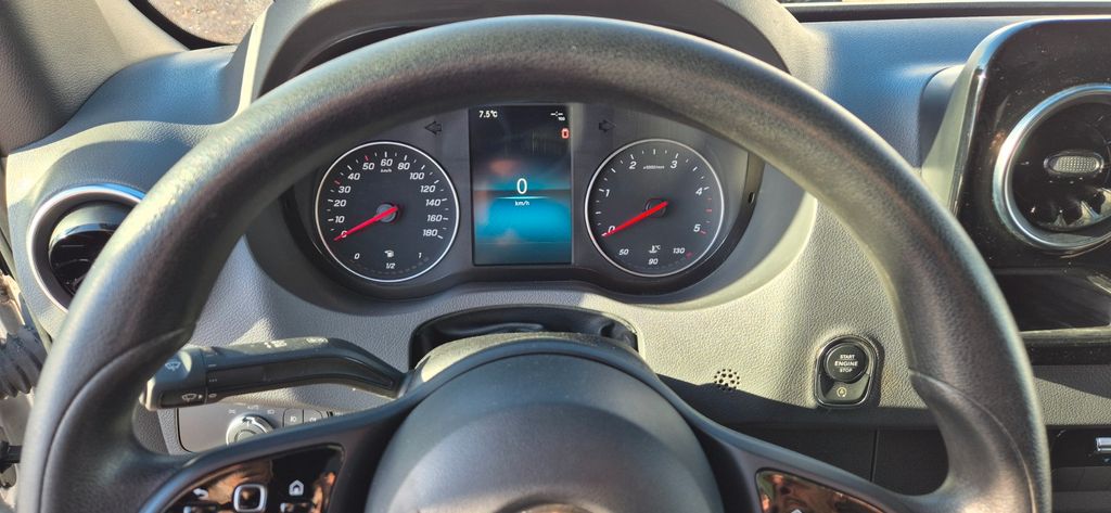 Mercedes-Benz Sprinter 2021