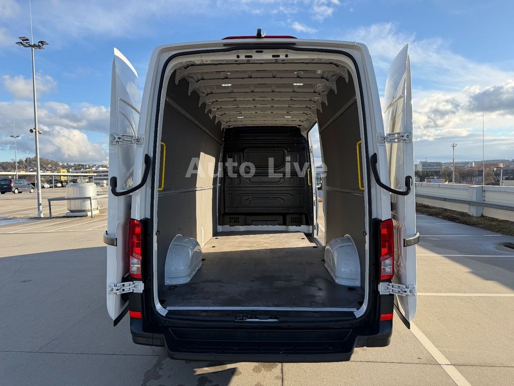 Volkswagen Crafter 2024