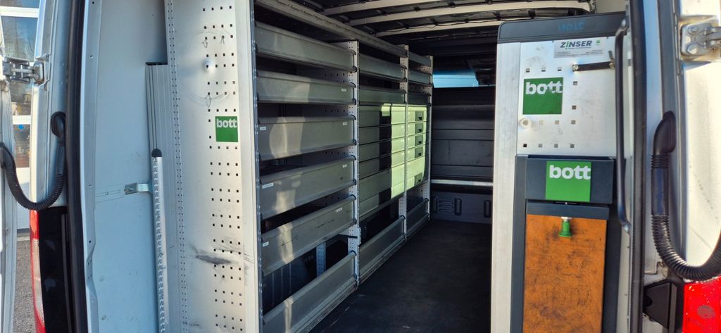 Mercedes-Benz Sprinter 2021