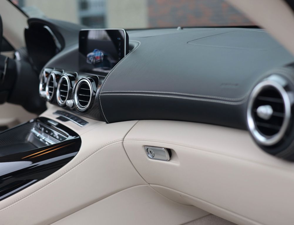 Mercedes-Benz AMG GT 2021