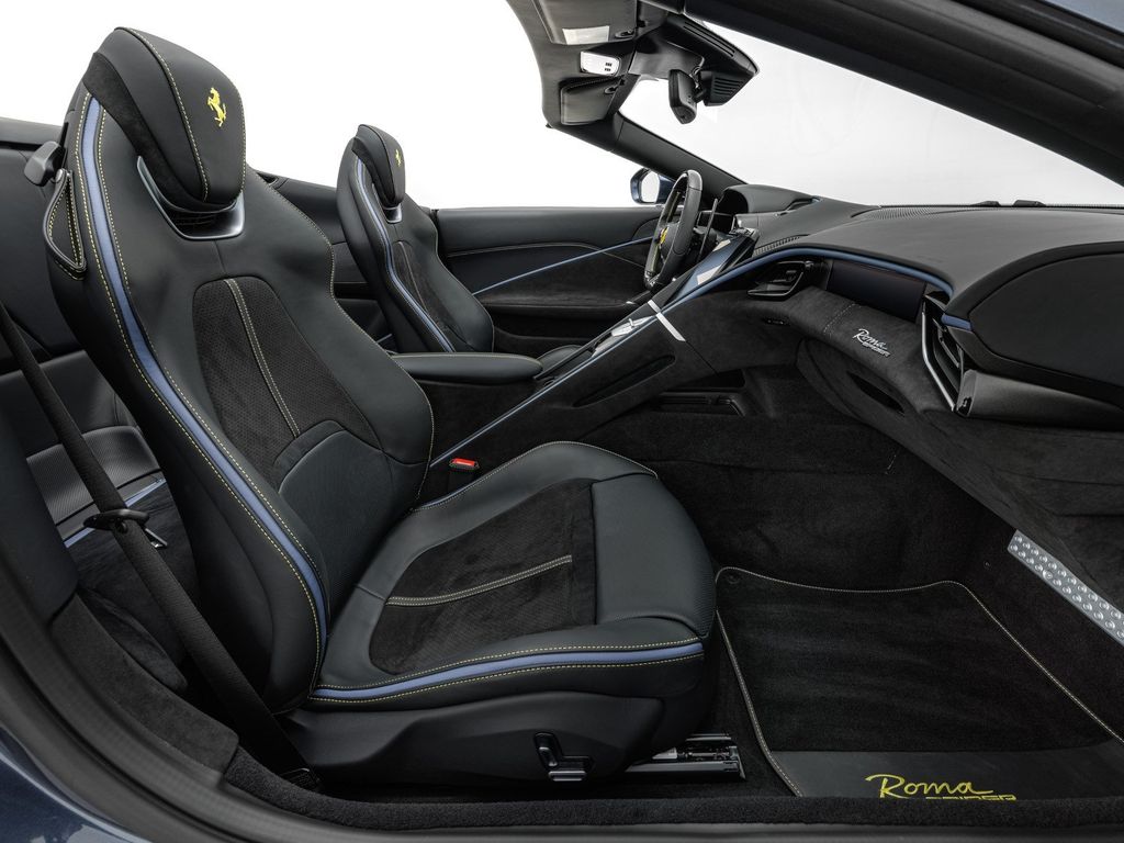 Ferrari Roma 2025