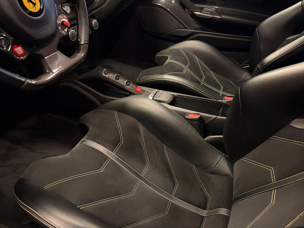 Ferrari 488 GTB 2019