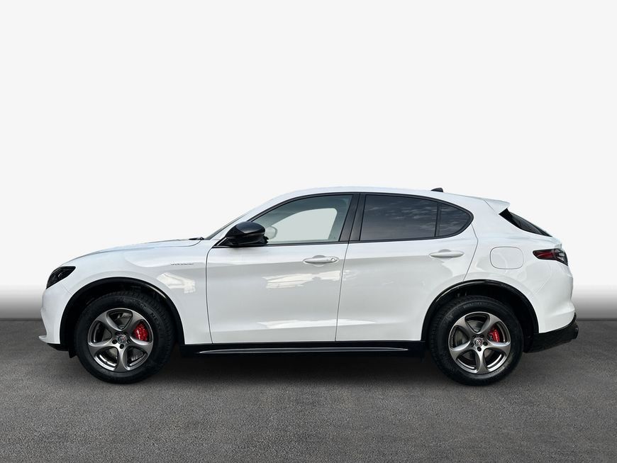 Alfa Romeo Stelvio 2025