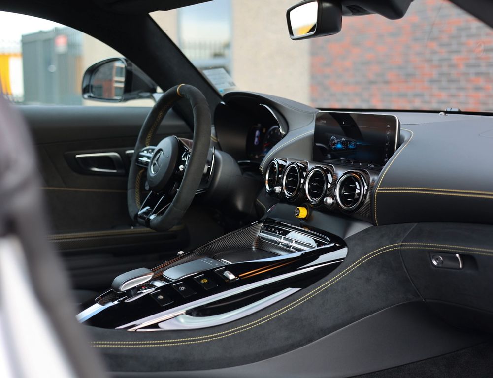 Mercedes-Benz AMG GT 2021