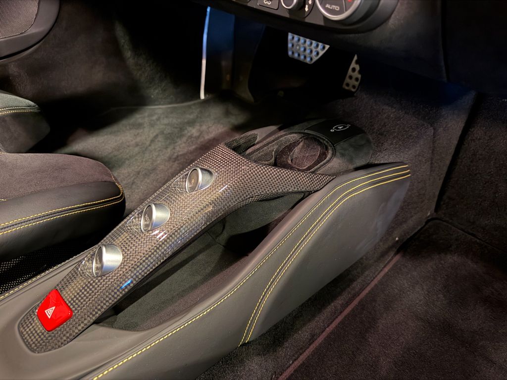 Ferrari 488 GTB 2019