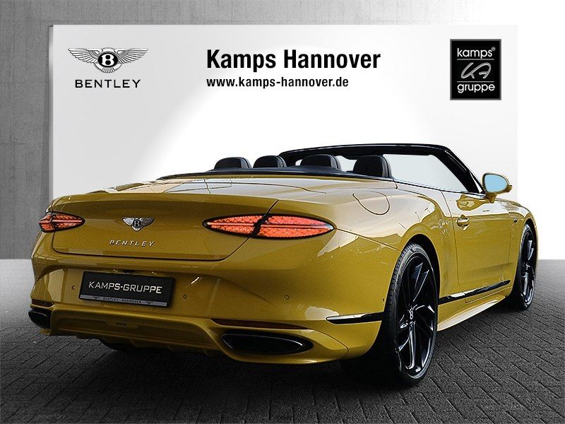 Bentley Continental GTC 2024