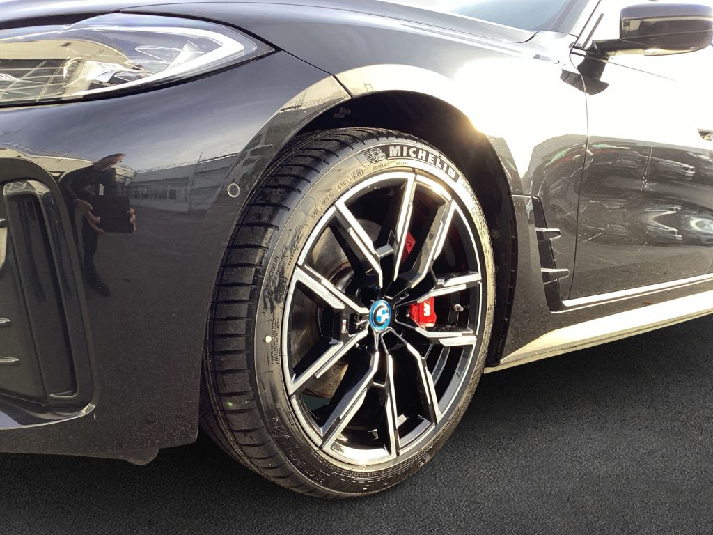 BMW i4 2022