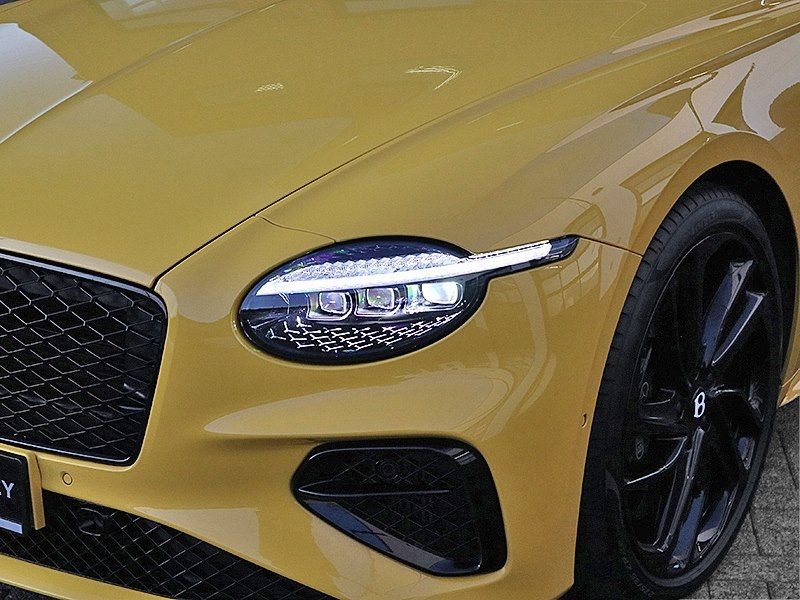 Bentley Continental GTC 2024