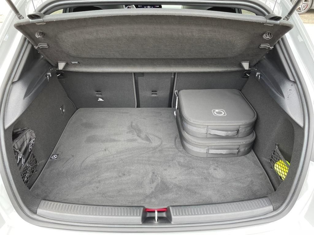 Mercedes-Benz A 250 2025