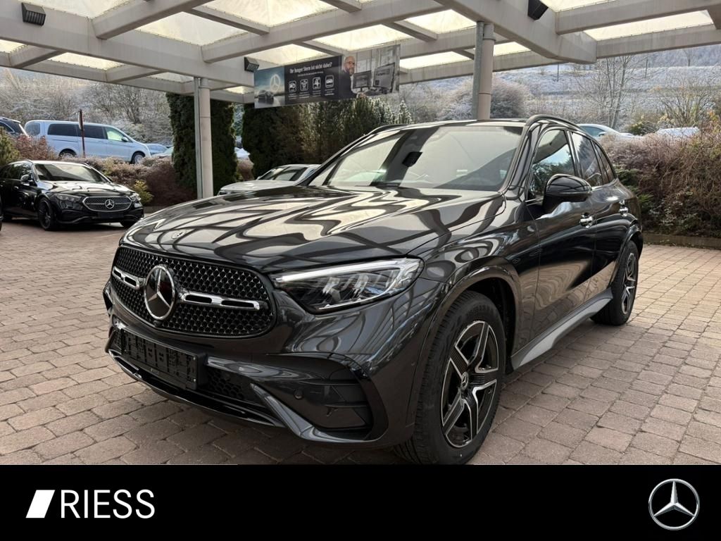 Mercedes-Benz GLC 220 2025
