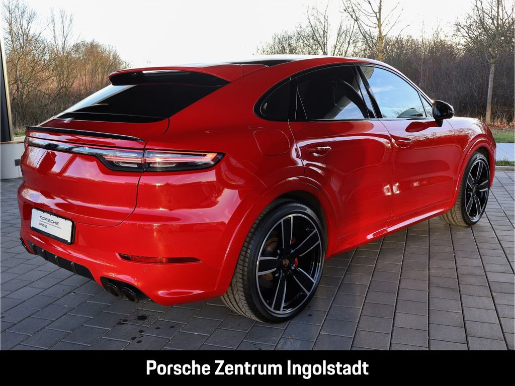 Porsche Cayenne 2022