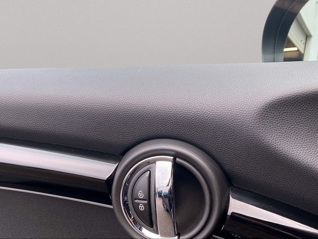 MINI Cooper Cabrio 2022