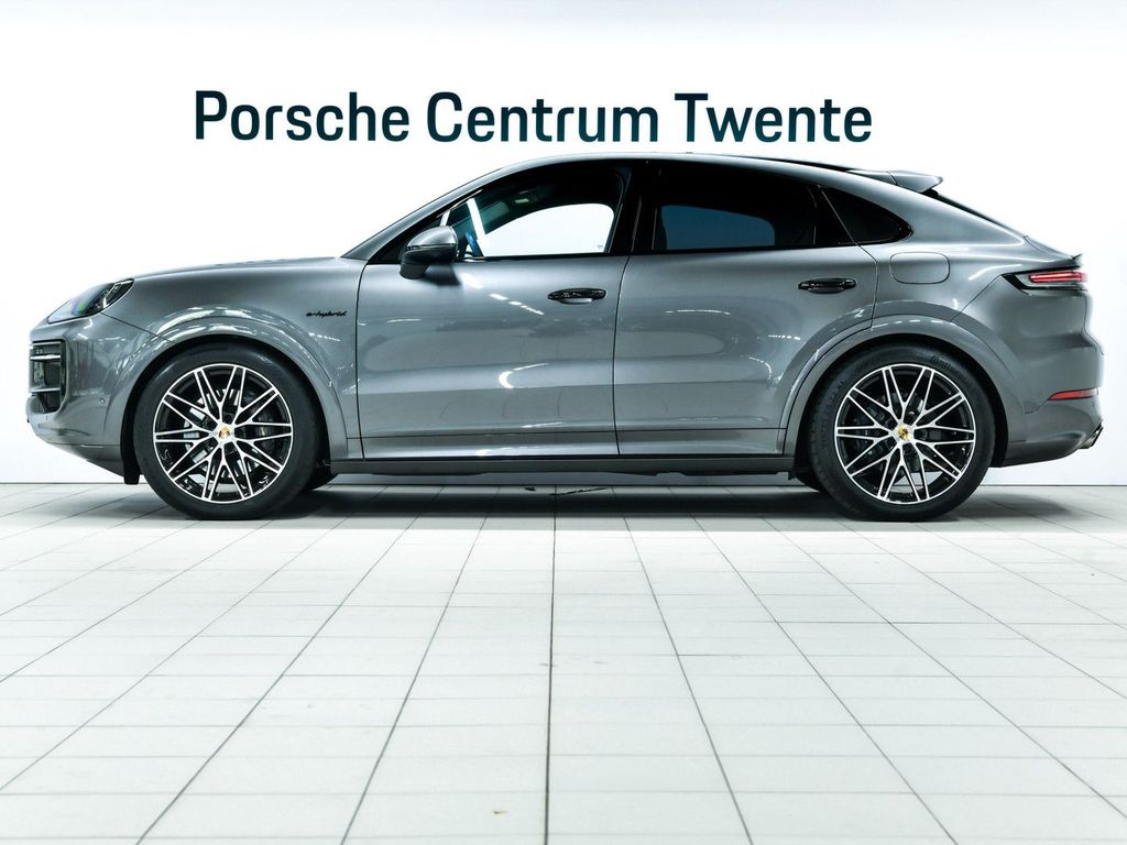 Porsche Cayenne 2023