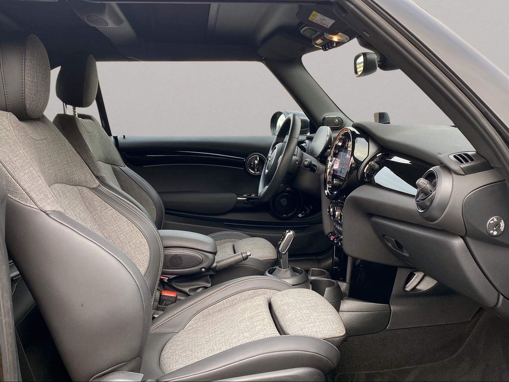 MINI Cooper Cabrio 2022