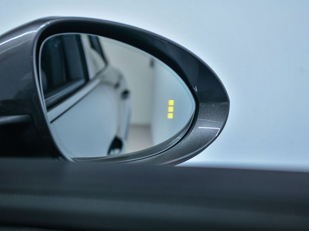 Porsche Cayenne 2023