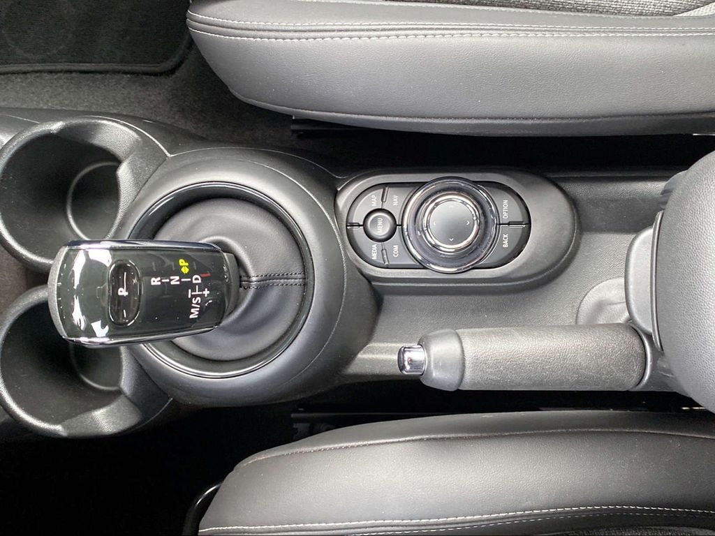 MINI Cooper Cabrio 2022