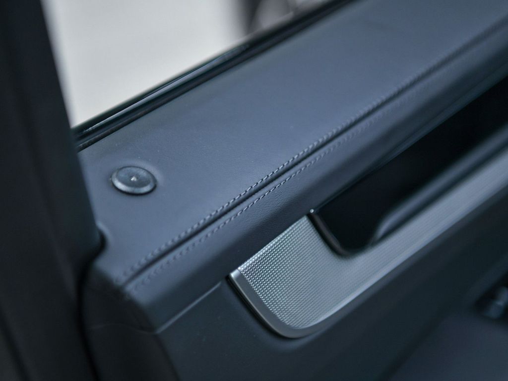 Porsche Cayenne 2023