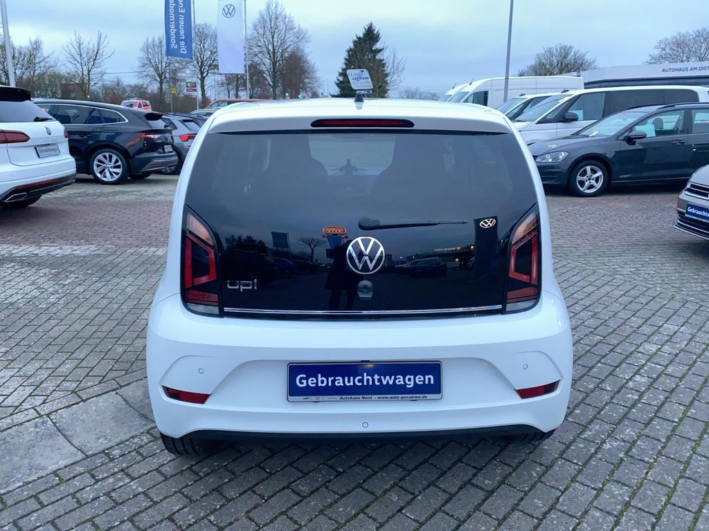 Volkswagen up! 2022