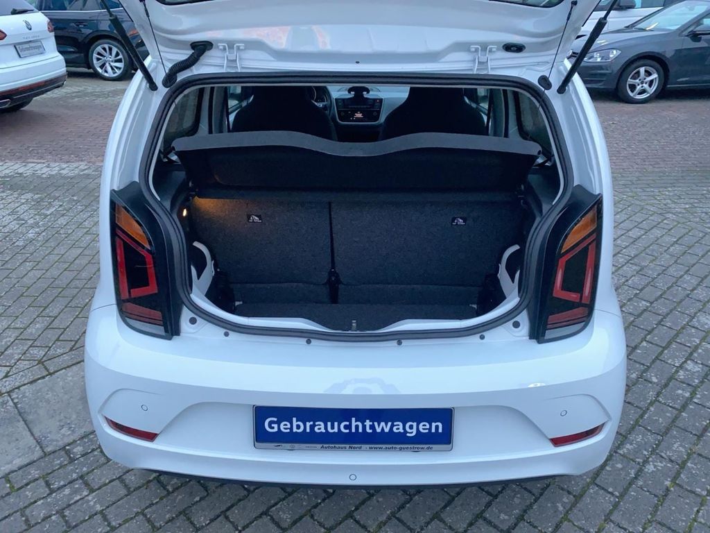 Volkswagen up! 2022