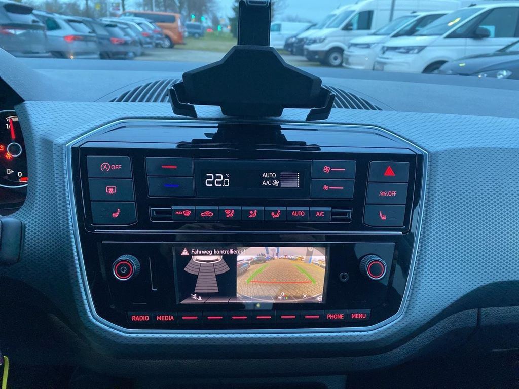 Volkswagen up! 2022
