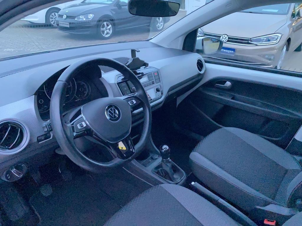 Volkswagen up! 2022