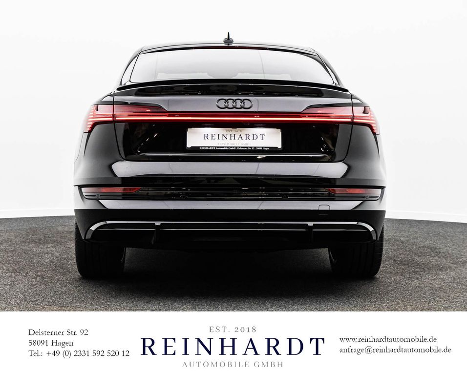 Audi e-tron 2022