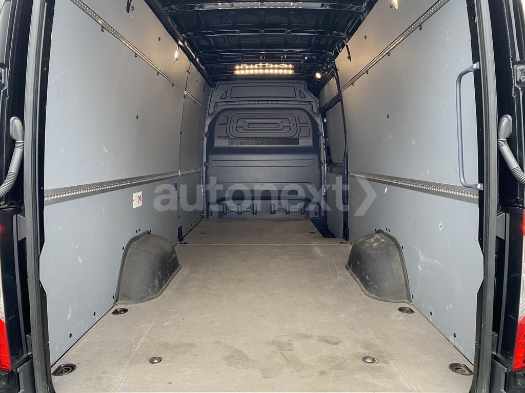 Mercedes-Benz Sprinter 2023