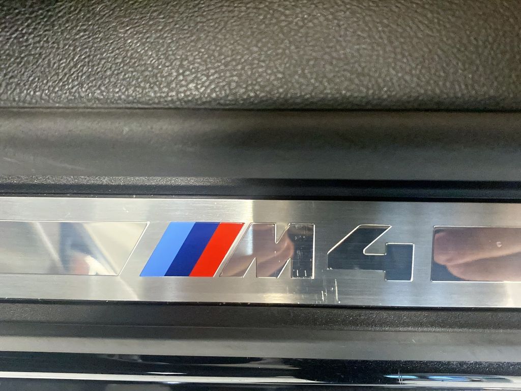 BMW M4 2022