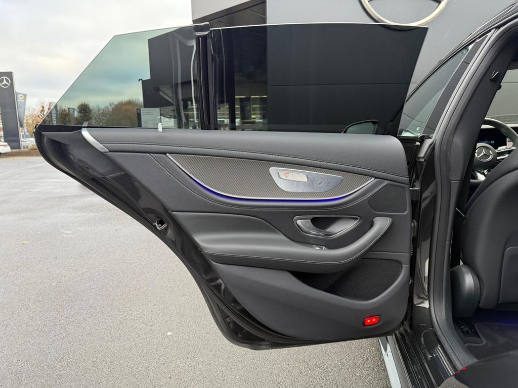 Mercedes-Benz AMG GT 2025