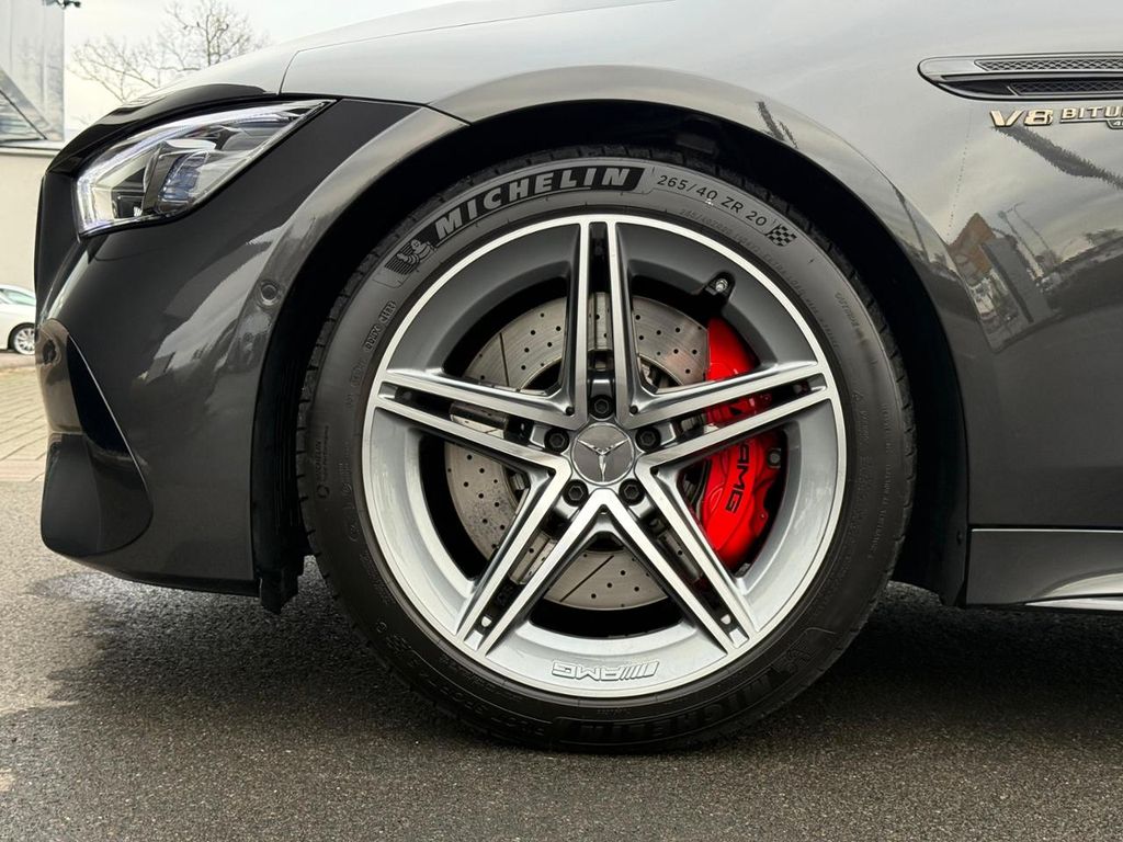 Mercedes-Benz AMG GT 2025