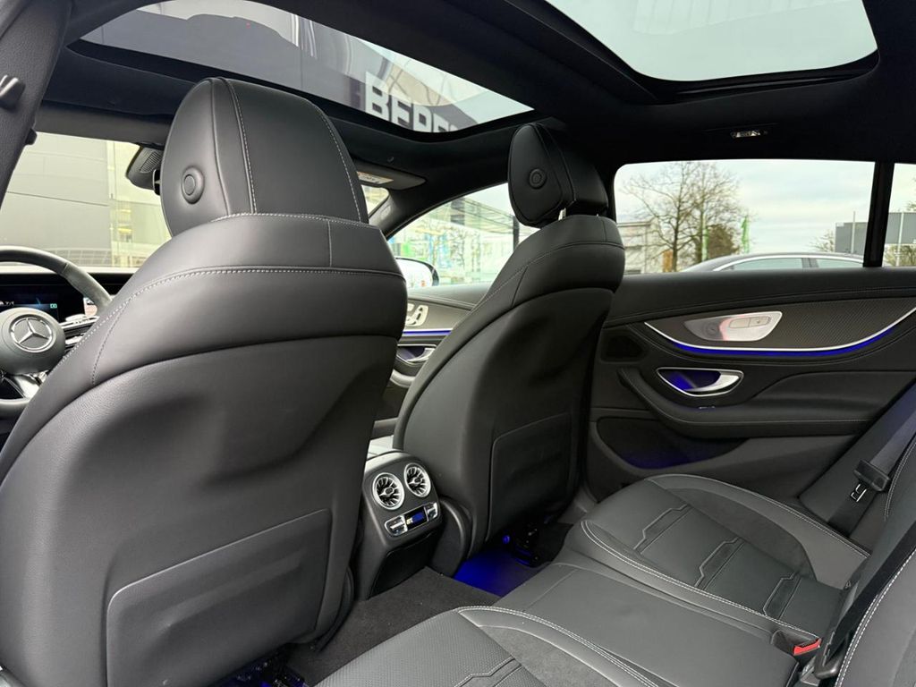 Mercedes-Benz AMG GT 2025